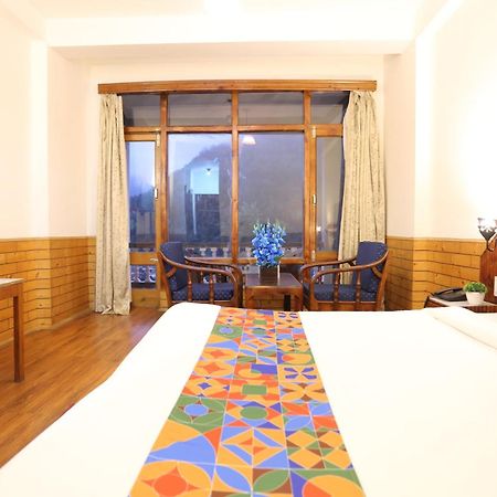 Hotel Surbhi Vashist المظهر الخارجي الصورة