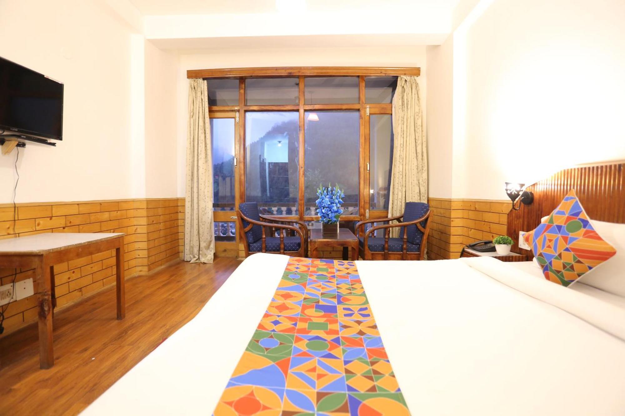 Hotel Surbhi Vashist المظهر الخارجي الصورة
