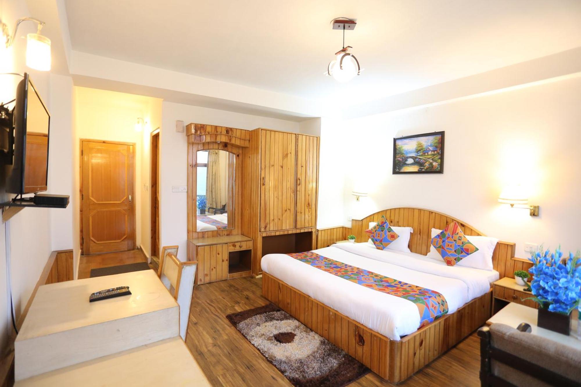 Hotel Surbhi Vashist المظهر الخارجي الصورة