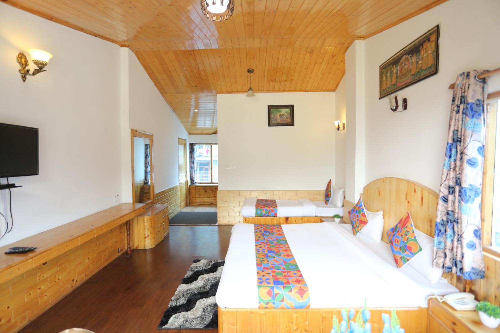 Hotel Surbhi Vashist المظهر الخارجي الصورة
