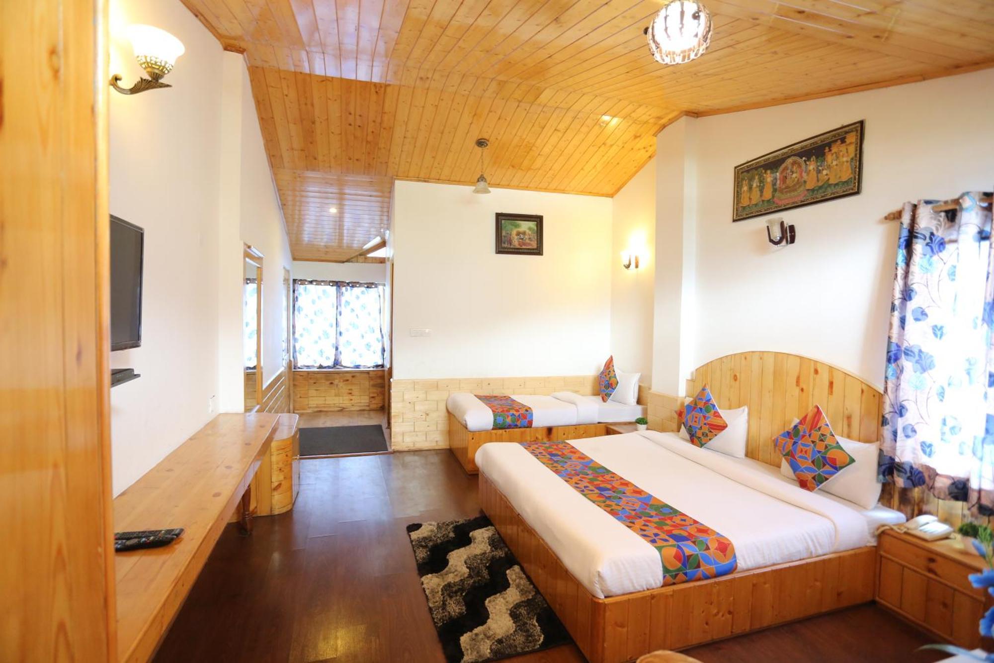 Hotel Surbhi Vashist المظهر الخارجي الصورة