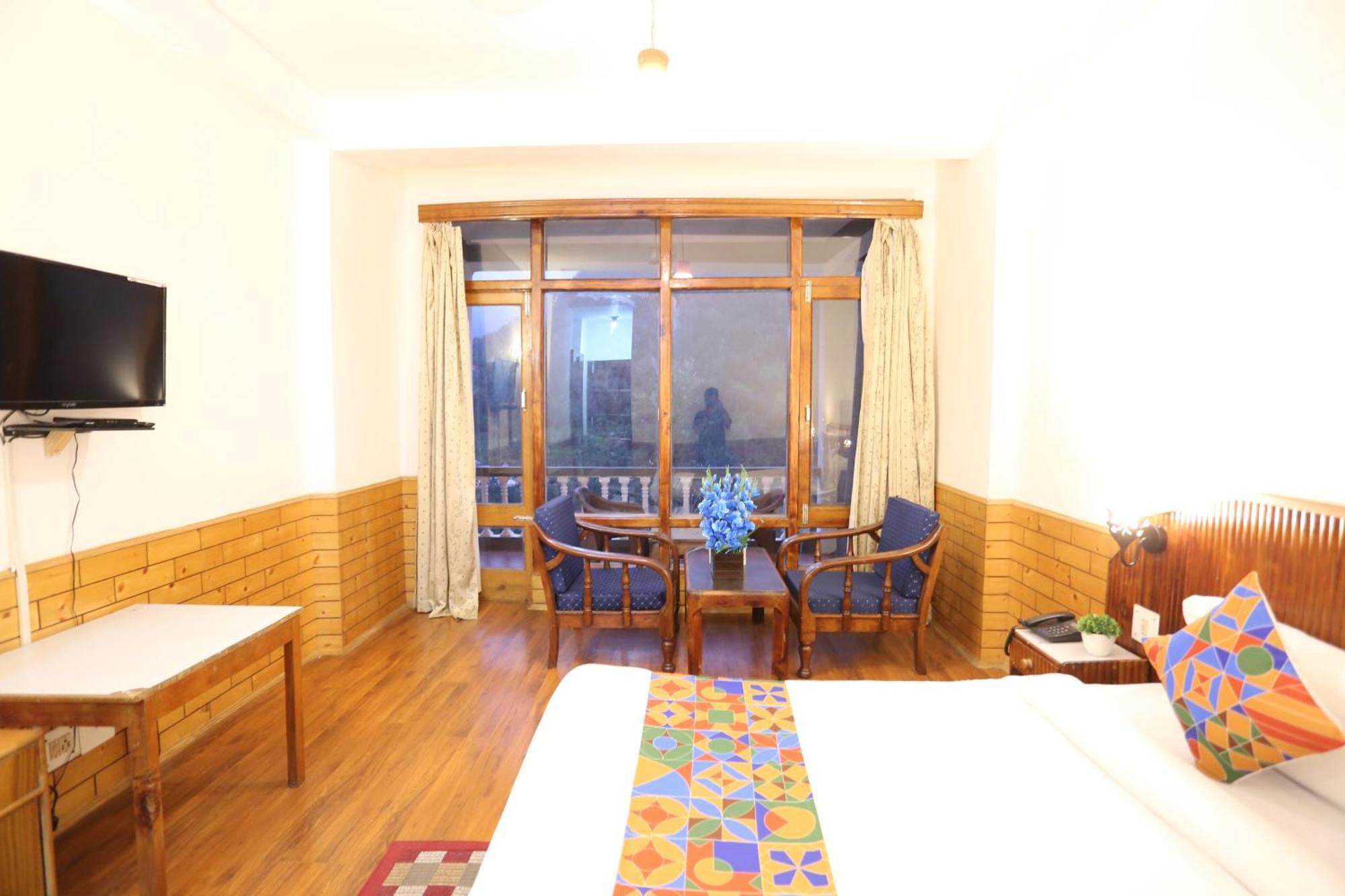 Hotel Surbhi Vashist المظهر الخارجي الصورة